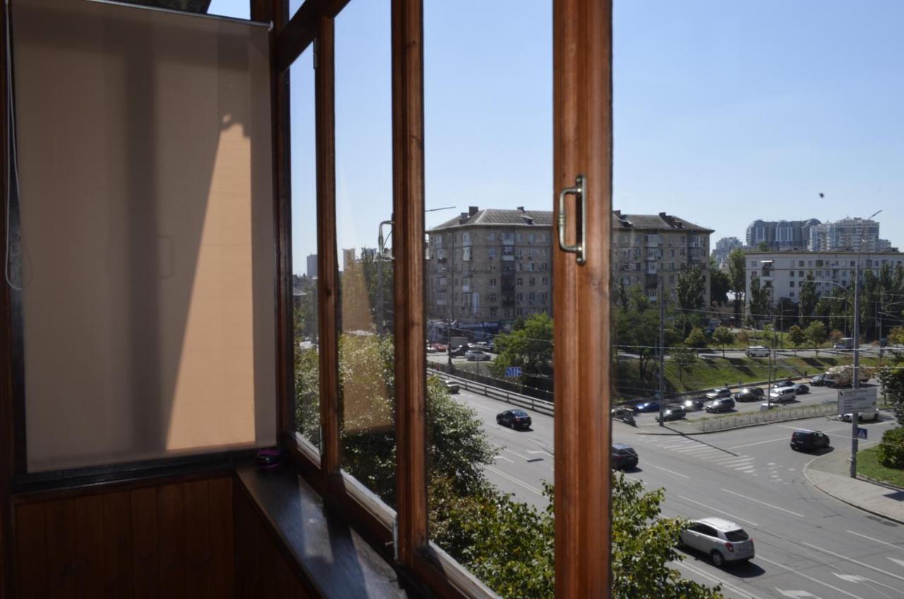 Центр Печерск Метро Зверинецкая, Печерская Apartment Kiev Ngoại thất bức ảnh