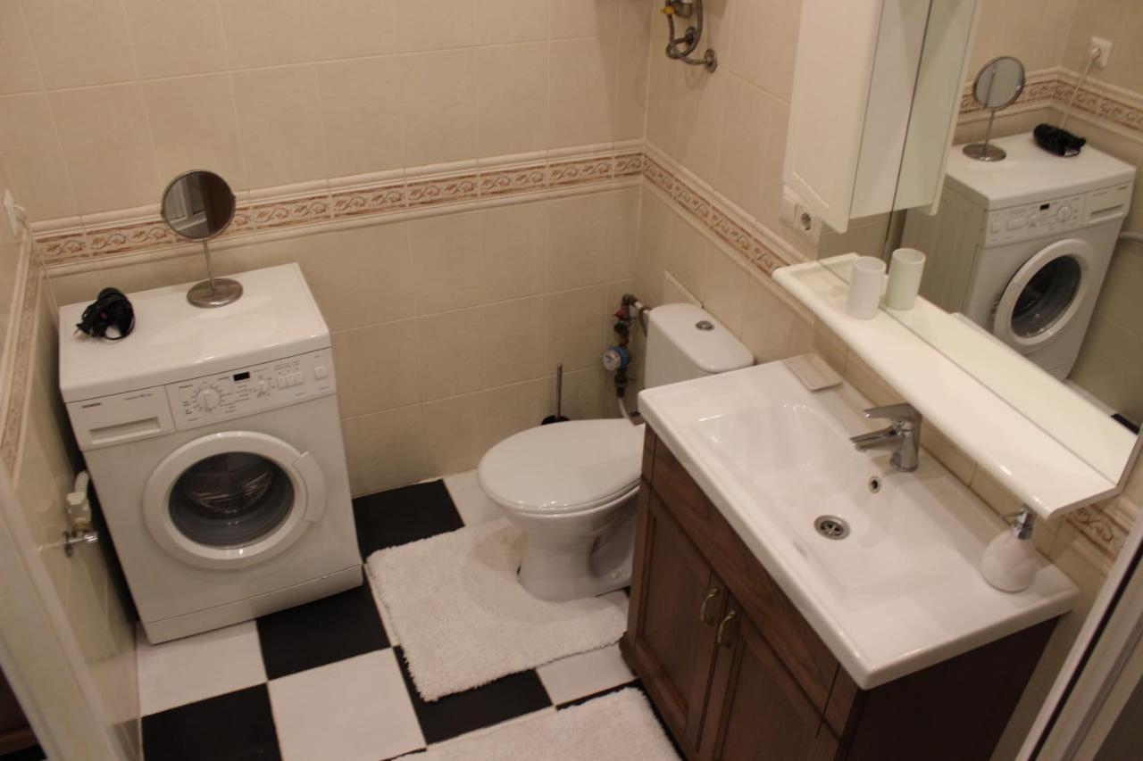 Центр Печерск Метро Зверинецкая, Печерская Apartment Kiev Ngoại thất bức ảnh